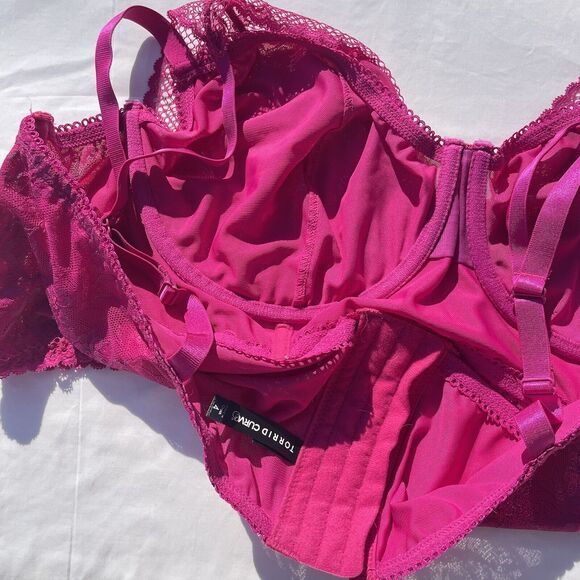 Torrid Curve Bra 4 Plus Size 4X Magenta Pink Underwire Lace - Picture 4 of 4